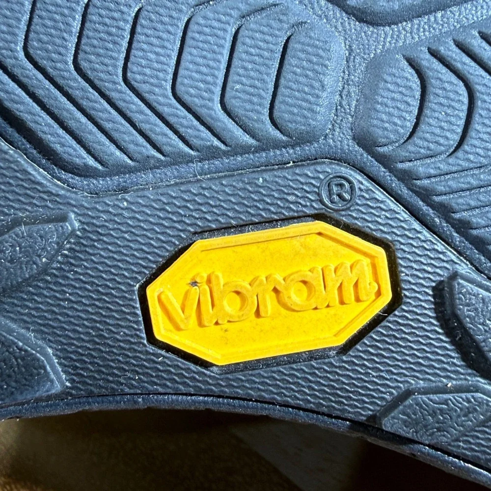 Hoka One One no rips
